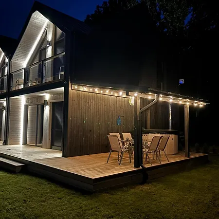 Odpocznijmy - Dom Caloroczny Z Balia Na Kaszubach * Sianowo