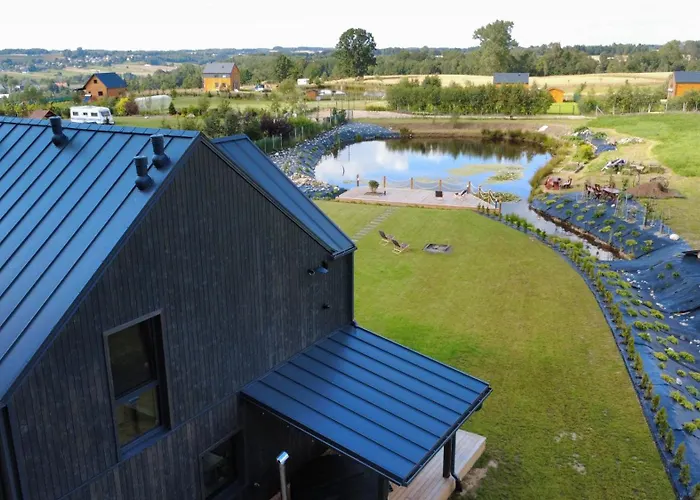 Odpocznijmy - Dom Caloroczny Z Balia Na Kaszubach Prázdninový dům