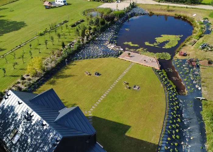 Odpocznijmy - Dom Caloroczny Z Balia Na Kaszubach Prázdninový dům *